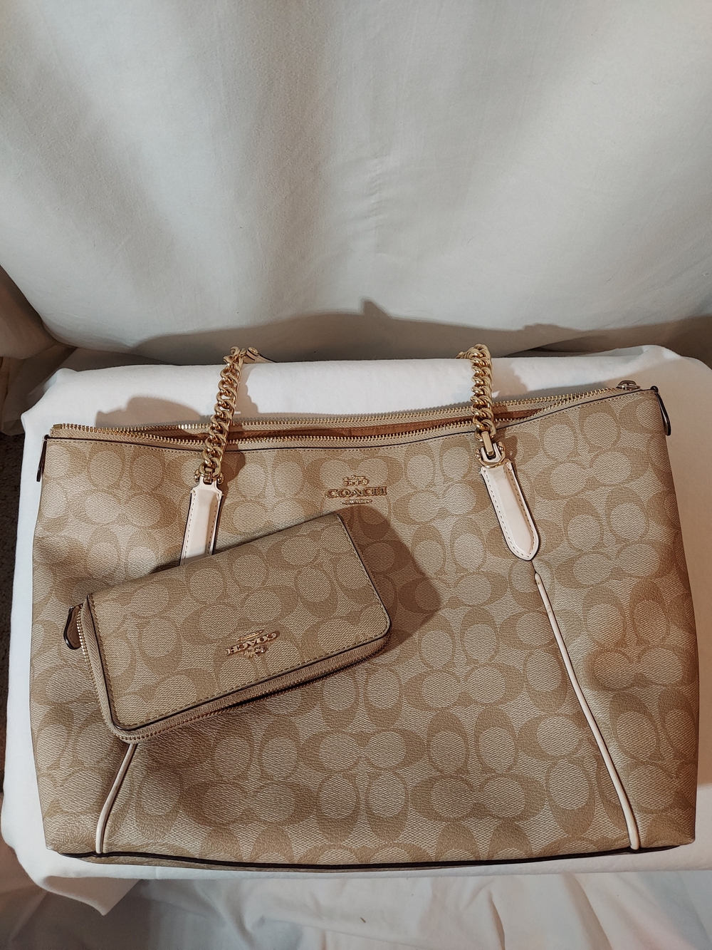 Coach Signature Ava Chain Tote & Matching Zip Wallet Set - Khaki/Chalk - Picture 14 of 14